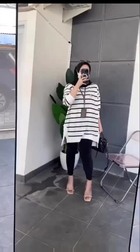 JIZZY & MOZA BLOUSE KAOS TUNIK GARIS-GARIS Setrip Atasan Wanita