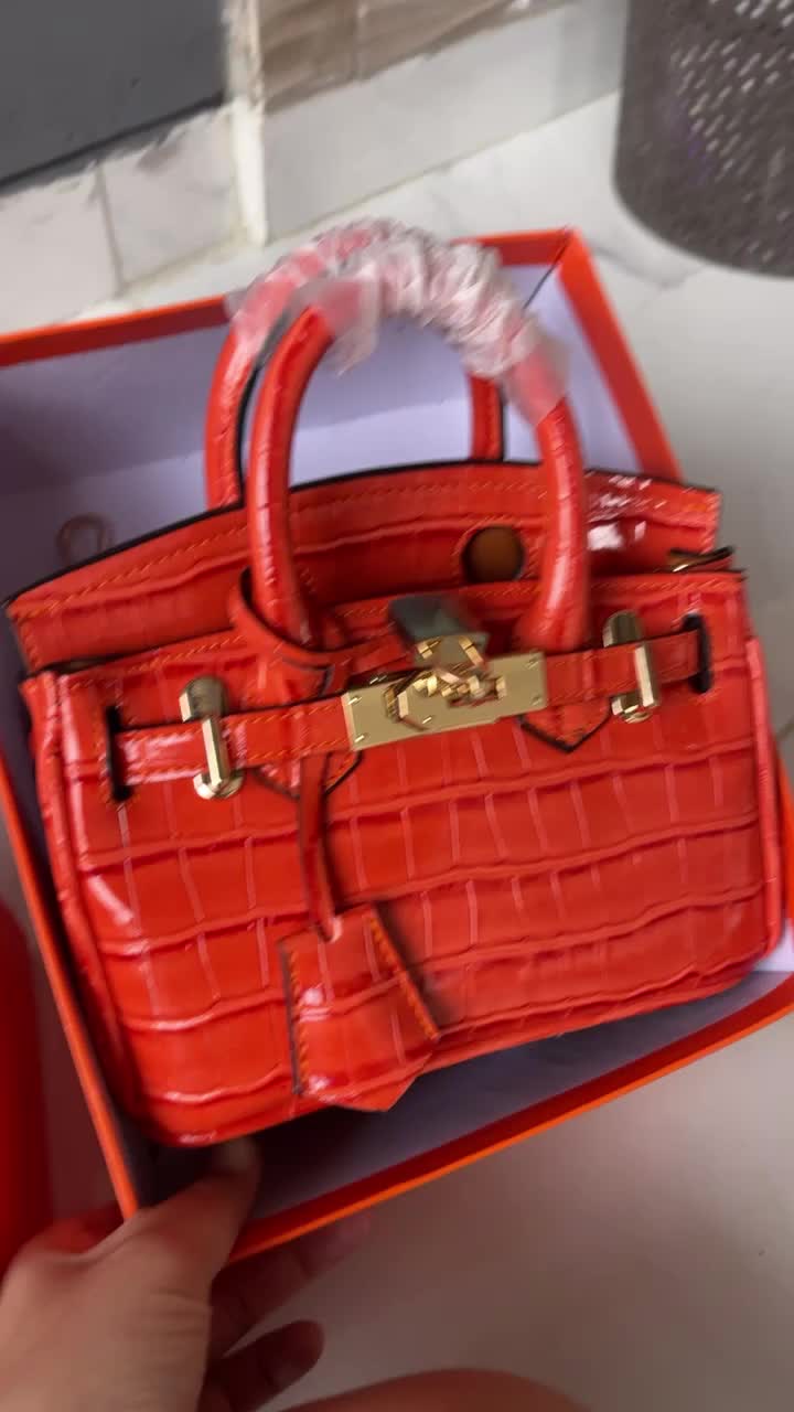 Tas bikin mini 20 cm glossy tanpa box Wanita
