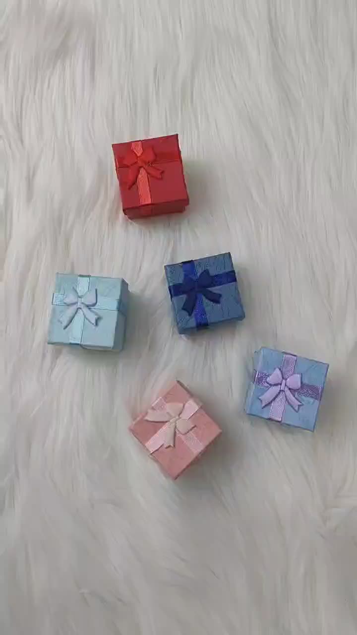 Gift Box Kotak Cincin Gelang Hadiah Valentine Ulang Tahun Dus H001