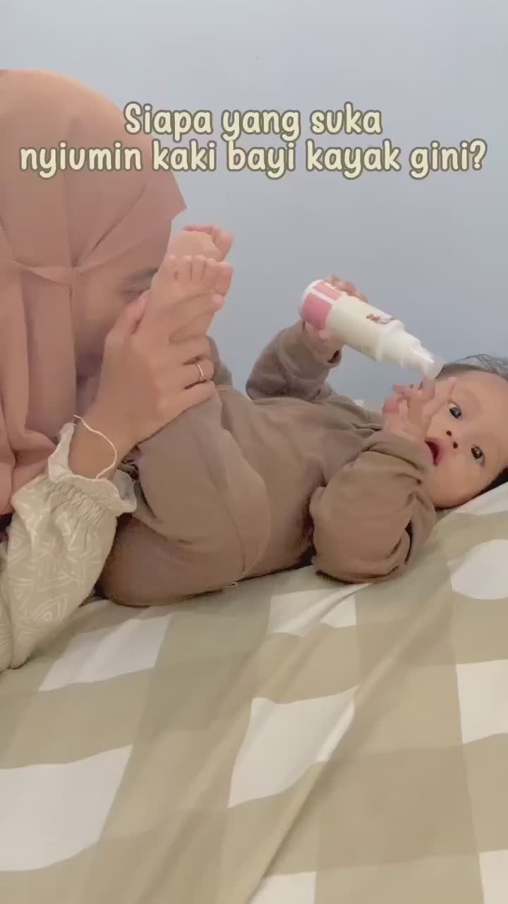 NAVILA Minyak Telon Oil Baby 100ml Varian Wangi Lavender / Green Tea / Kasturi / Arasso Minyak Telon Bayi Sensitif Navila Menghangatkan Bedak Essential