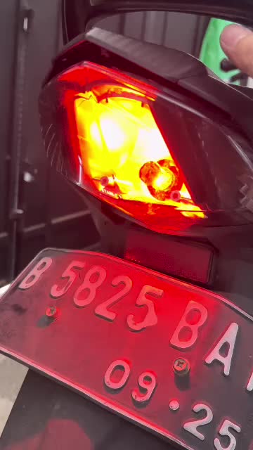 ORIGINAL BOHLAM STOP 30 LED RUNNING LAMPU REM MOTOR BOHLAM STOP RUNNING SEMUA MOTOR DC Kendaraan Kunci Mesin Motorcycle