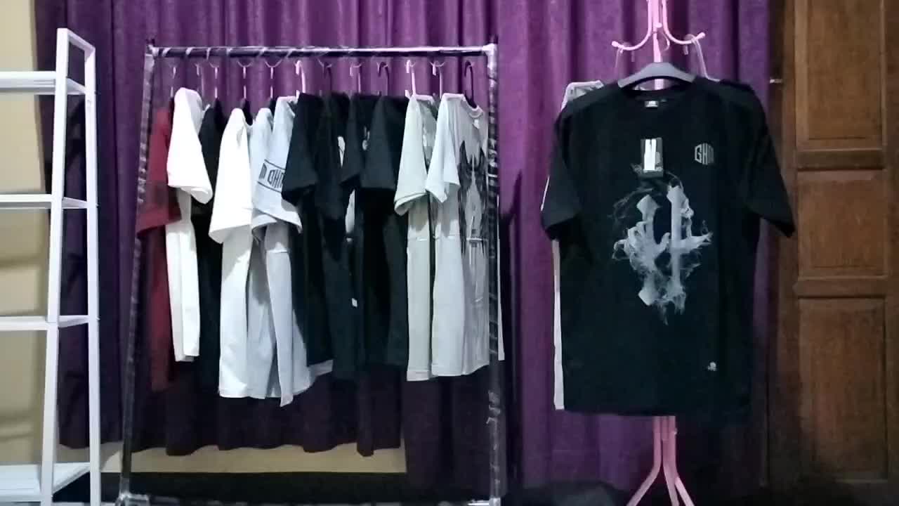 BAJU KAOS DISTRO ORIGINAL GHAMO/BAJU KAOS DISTRO TULISAN LENGKUNG LEHER/KAOS DISTRO UNISEX PRIA-WANITA
