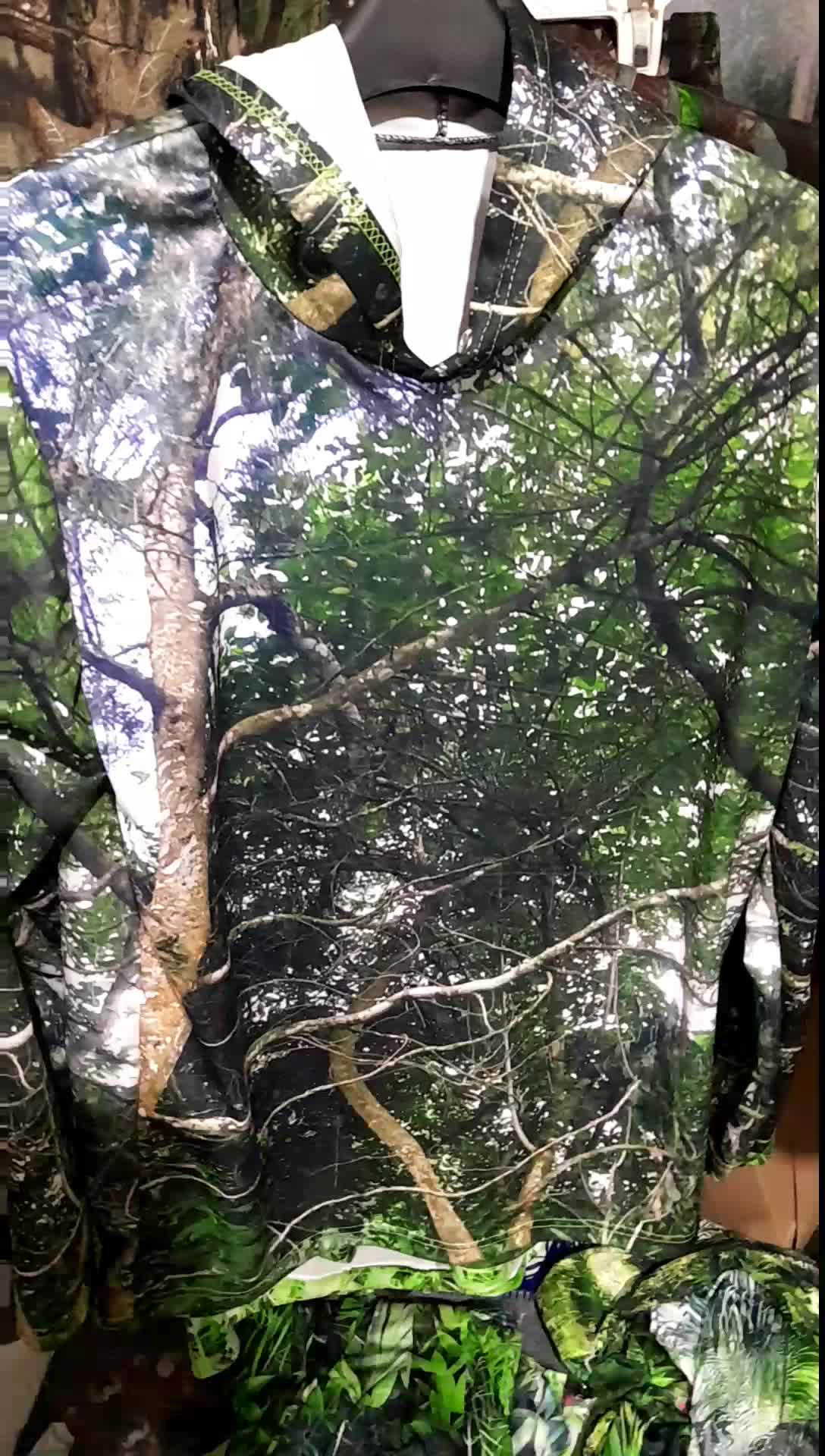 Kaos Camo berburu Mikat ,motip hutan kamojang Katun