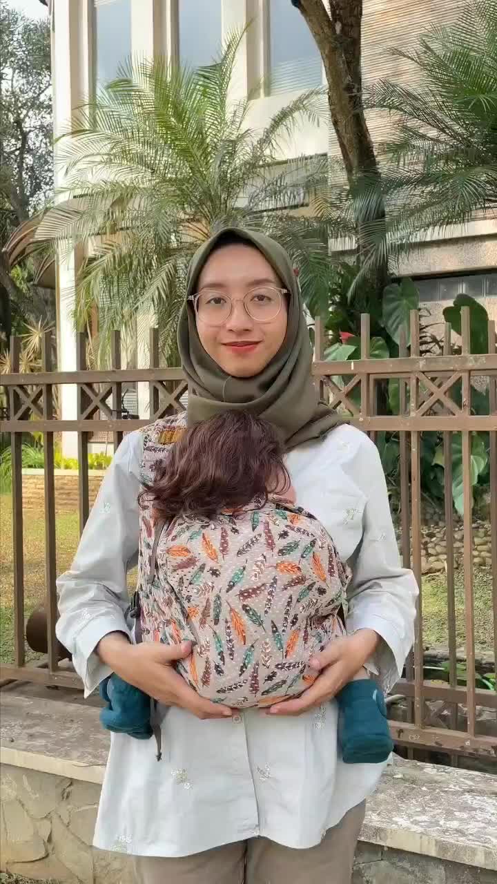 Geos Fit Air Cuddleme Geosfit Gendongan kaos instan cuddle me gendongan M-shape geos