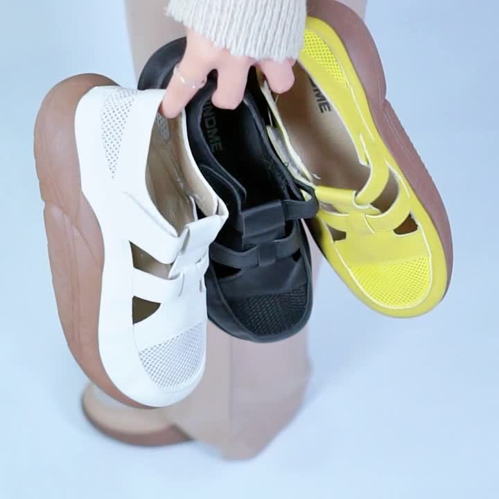 SEPATU WANITA DESAIN UNIK BANGET BAGUS BANGET JALAN-JALAN KE SG BAHAN MESH COMBI PU  CR601 AISYAH