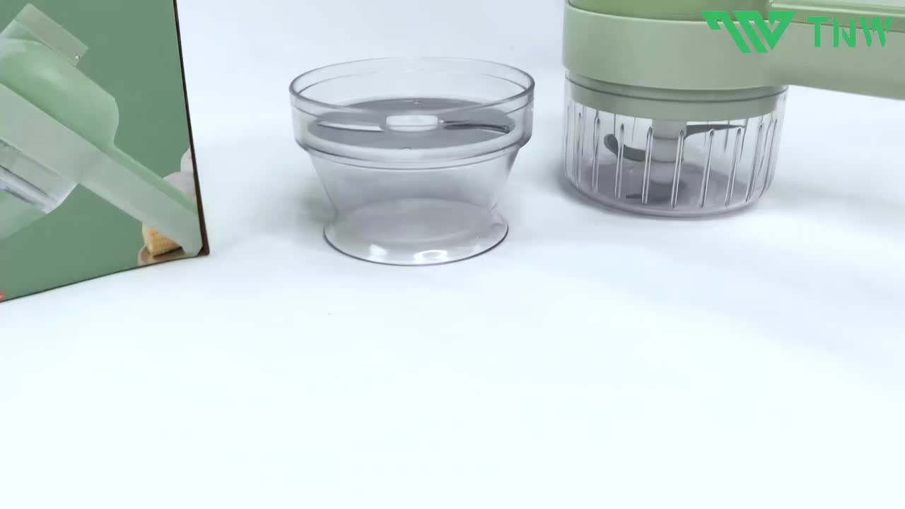 【Newest Version】TNW KB4 Food Chopper Protable Mixer Blender Quatre Kapsule 4 In 1 Alat Pemotong Sayuran Handheld Electric Vegetable Cutter Set with Brush Mesin