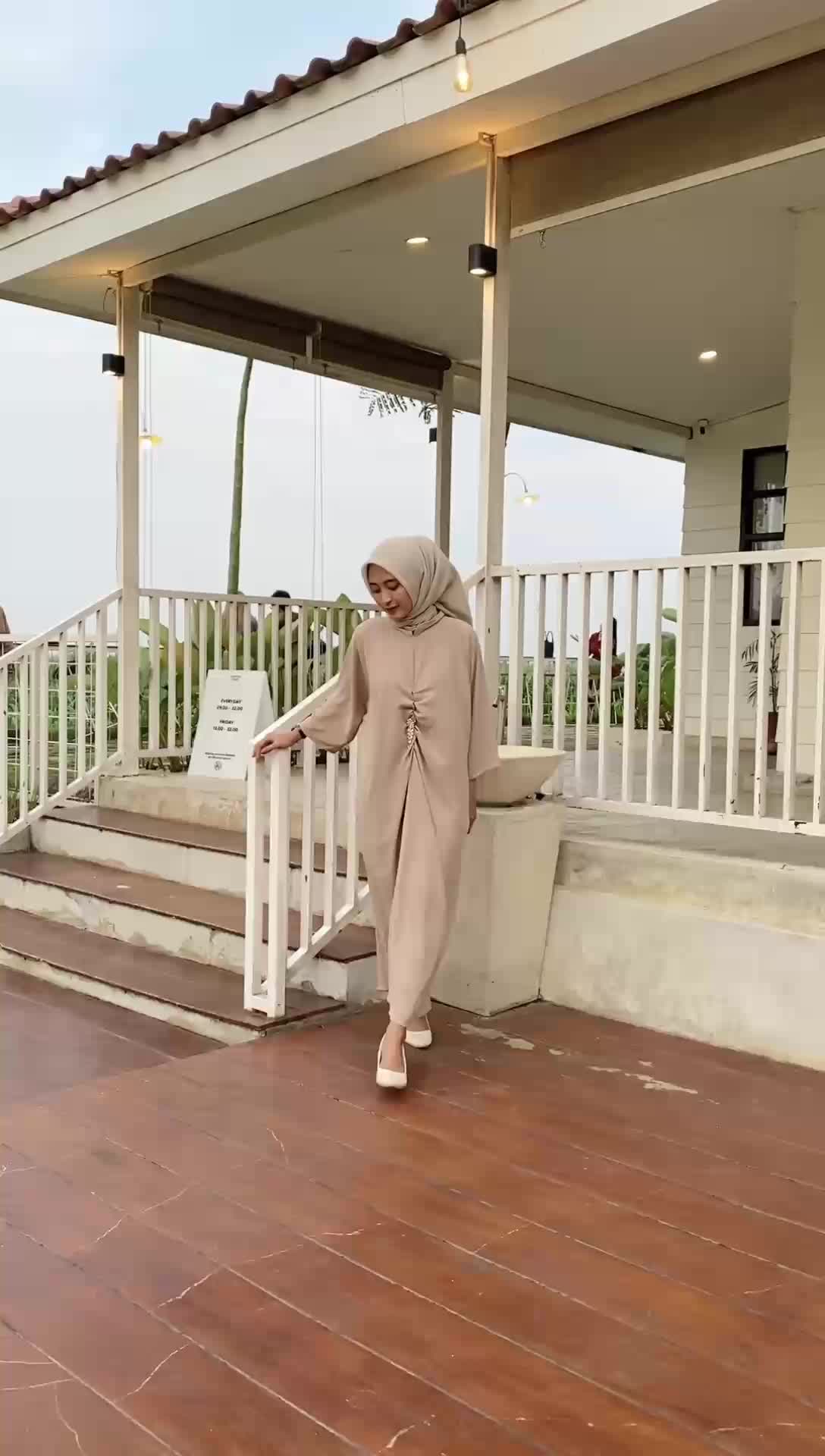 ( Free Bros ) Eira Kaftan Crinkle Airflow Terbaru Gamis Wanita Muslim