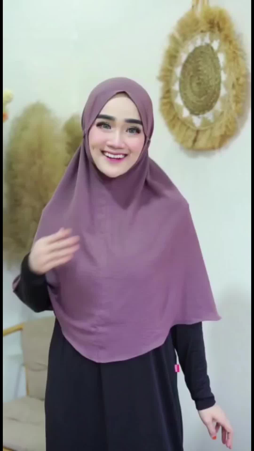 (81k Get 3) Bergo Maryam Crinkle Airflow Tali Non Pet Size L Hijab Instan Nyaman Wanita Muslim Kerudung Panjang Syari