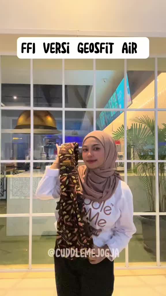 Geos Fit Air Cuddle Me Gendongan Bayi Instan Geosfit Gendongan Samping Toddler Gendongan bayi newborn Gendongan Mshape Gendongan Terbaru Dari Cuddleme Gendong