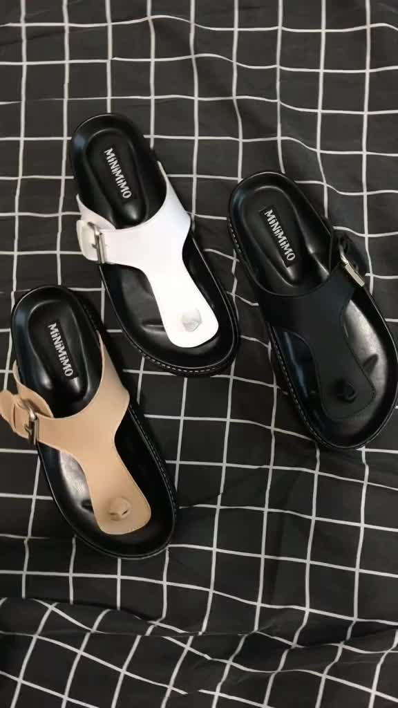 Minimimo Lyodra Sepatu Sandal Kulit Sintetis Wanita Sandal Platform Karet Sendal