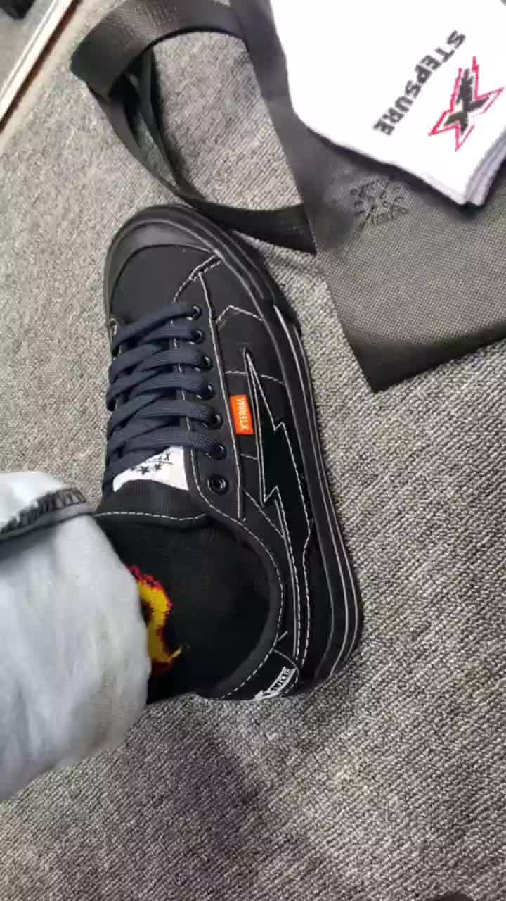 XternalStepSure Sepatu Sneakers Pria Wanita006 Mitterns Storm Low Black Oreo Round Toe canvas casual Kasual Shoes dengan Bahan Canvas 12 oz & Sole Karet