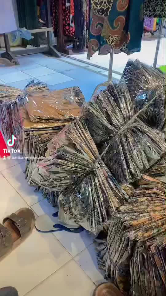 Atasan Batik Tunik Couple Kemeja Batik Lengan Panjang Bahan Kain Katun Motif Manuk Tarung Biru Baju Seragam Wanita Tunik Jumbo
