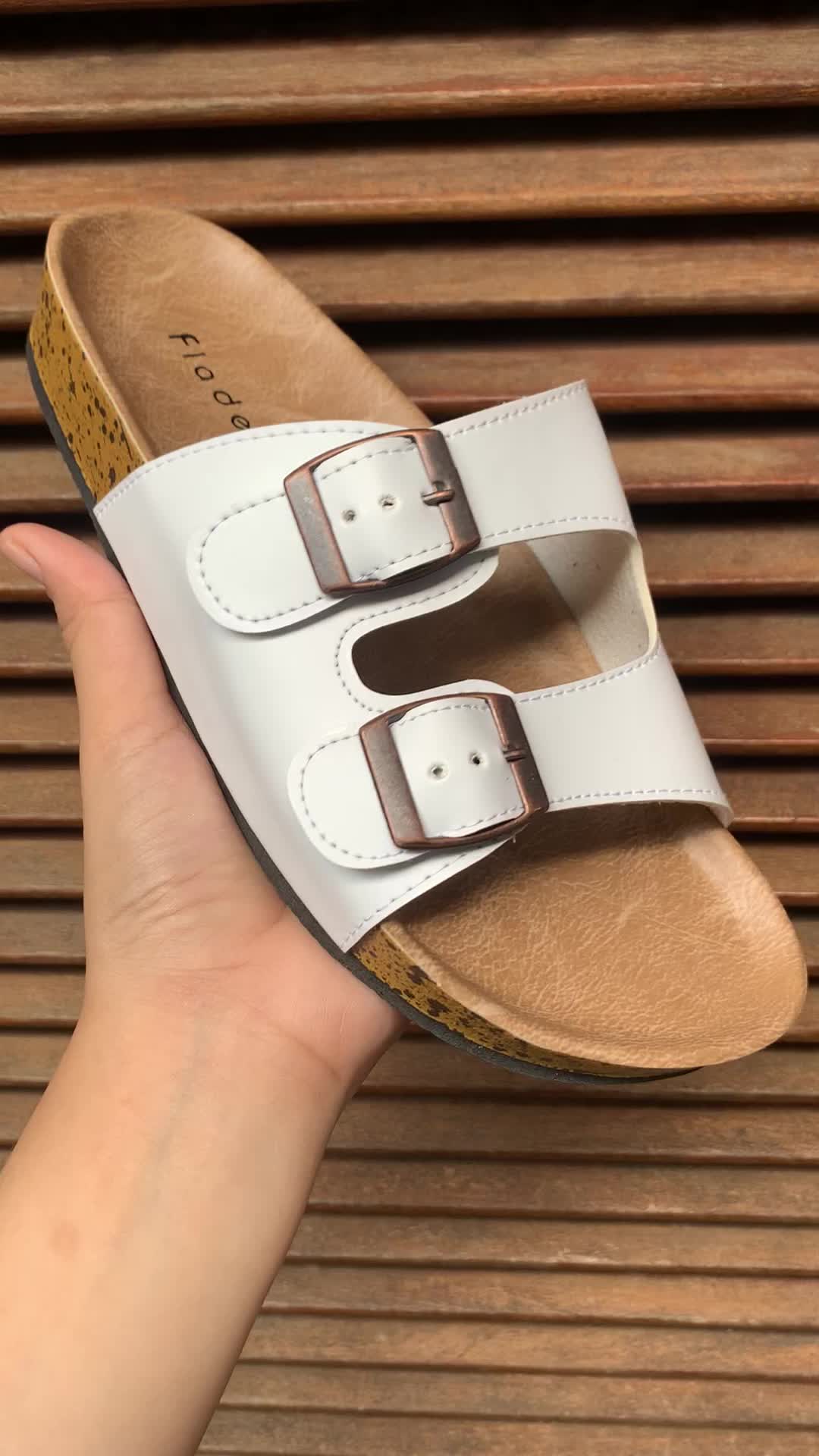 Sendal Teplek Fladeo Wanita Ringan Anti slip (Puyuh) Cewek