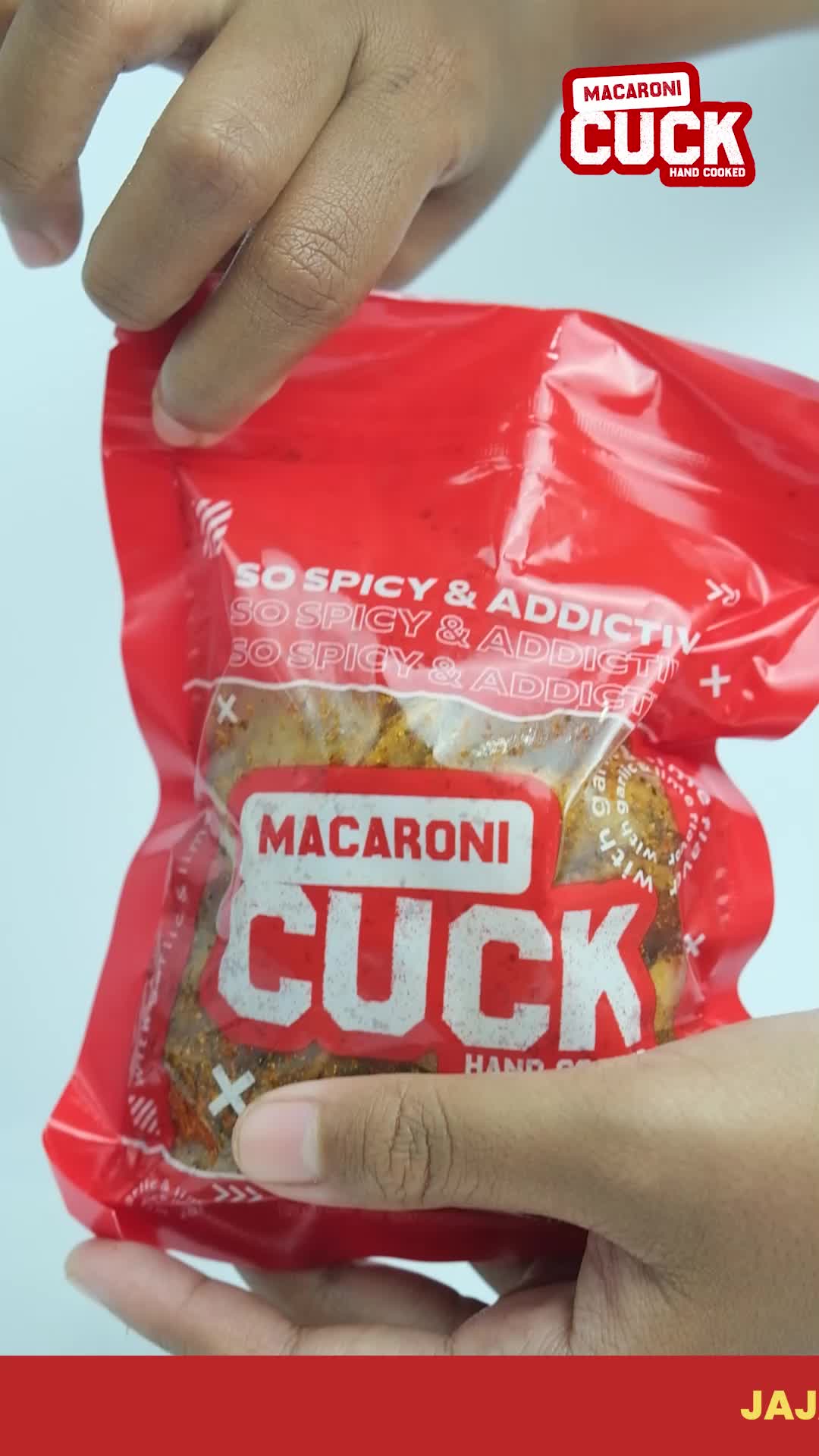 Molring Kripik Cireng Pedas Daun Jeruk Cuck Kemasan Reguler 80 Gram Snack Cemilan Crispy Macaroni Cuck Keripik Camilan Makanan Food