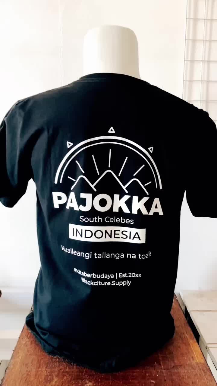 Kaos Budaya Edisi Pajokka / Kaos Makassar / Kaos Bugis / Baju Pria Lengan Panjang / Kaos Keren / Kaos Cowok / Bahan Combed Lembut Nyaman Distro Oblong Katun Dewasa