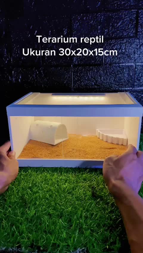 TERARIUM REPTIL TRANSPARAN / KANDANG REPTIL AKRILIK UK L
