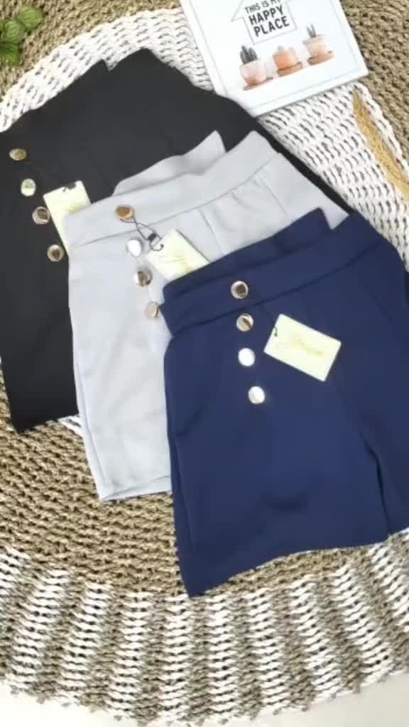 Celana Pendek Wanita Standar & Jumbo Karet Belakang Pinggang Bahan Scuba Import Premium Hitam Coksu Stone Putih Fuchsia Biru Elektrik 6810 & 6871 dengan Kancing Hanya Variasi Dilengkapi 2 Kantong Aktif di Kanan dan Kiri