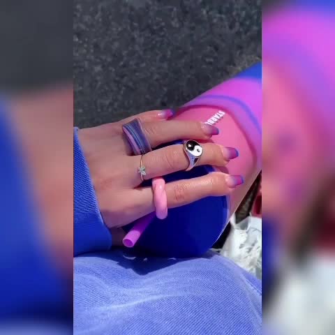 Rak Kutek Tempel Dinding Serbaguna Nail Art Organizer