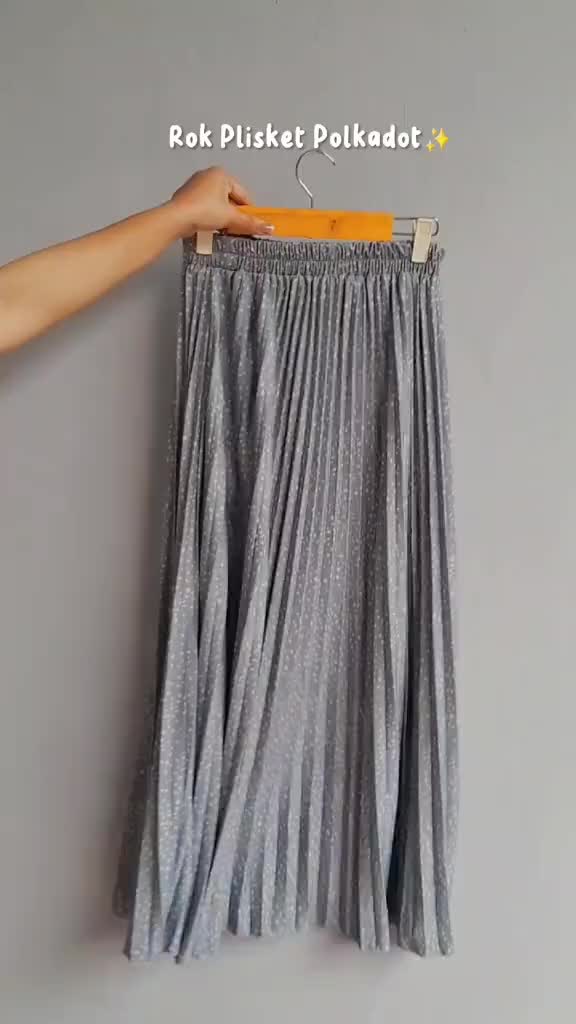 Rok Plisket Motif Bintik A-Line