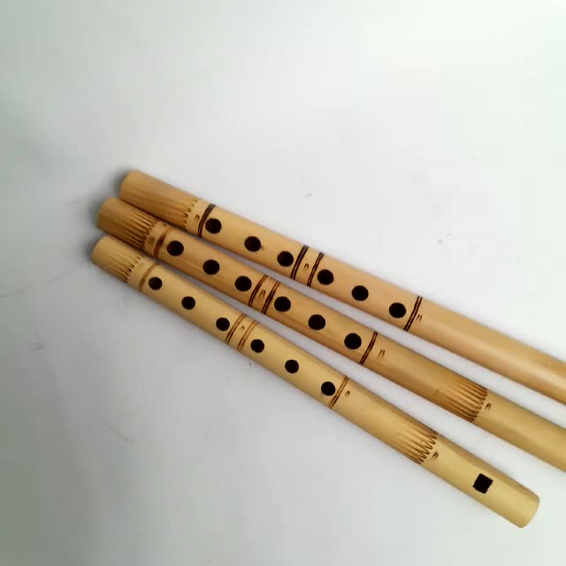Alat musik suling Seruling bambu bali