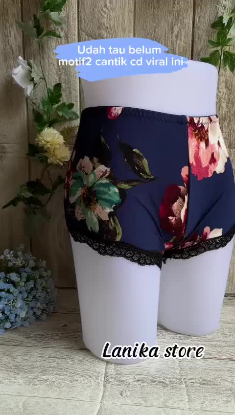 Size XL Hotpants Wanita Bahan Spandek-renda Motif Bunga Manis Seksi Slim-fitting Celana Nyaman Shorts Santai Pendek Renda Plus Size bisa dicuci dengan mesin zigzag purple hotpants  cewek Spandex Melar