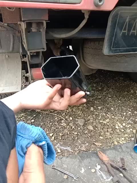 Knalpot Suos Sos untuk Mobil dan Truk Bensin dengan Sistem Baud Motorcycle - Baut