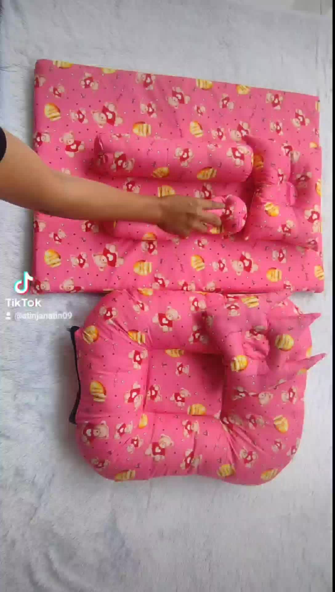 Paket hemat beli 1 dapat 2 set /1 set sofa bayi newborn dan set kasur bayi multifungsi premiun Karakter Gray