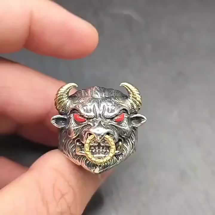 Cincin Pria Retro Vintage Kepala Banteng Minotour Mata Merah Model Terbuka Rings