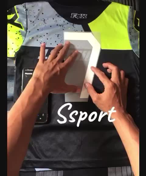 Sablon nama dan nomer punggung
