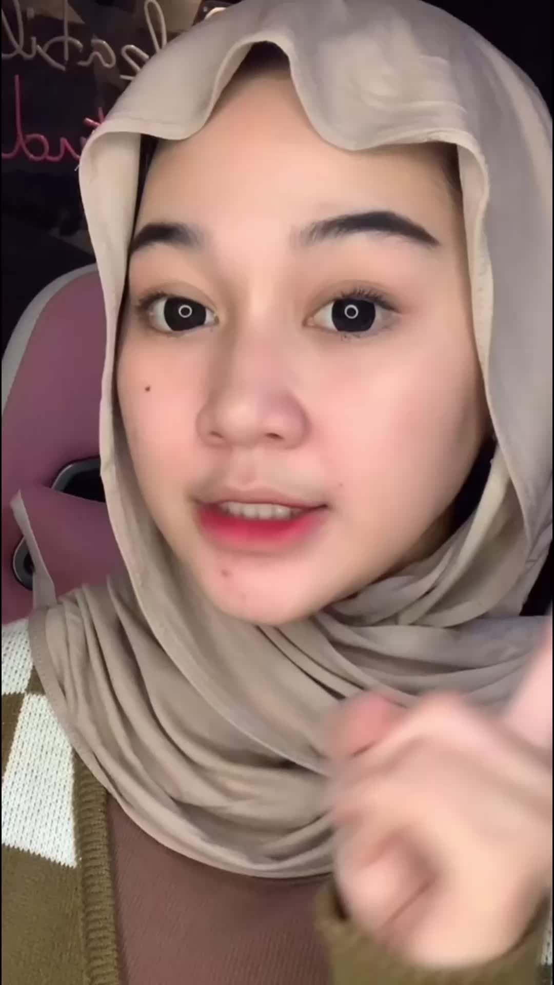 【Beli 1 gratis 1】ONLYOU Sunscreen Cream Penyegar Perlindungan UV Wajah untuk Kulit Sensitif Tabir surya, pelembab, dan penghalang dalam satu wadah