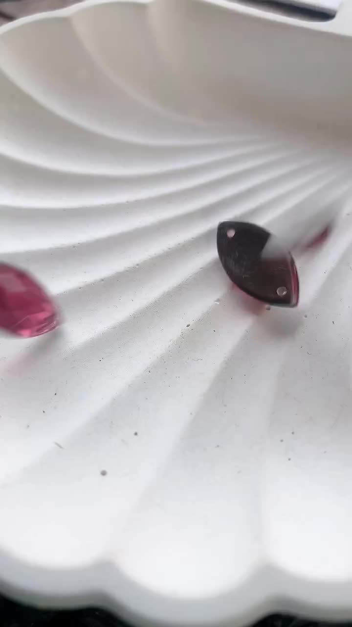Payet Kristal Jahit Akrilik bentuk Daun resin