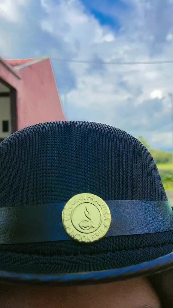 SCRAF PRAMUKA LORENG KOMBINASI WARNA BIRU KUNING MERAH MENYALA