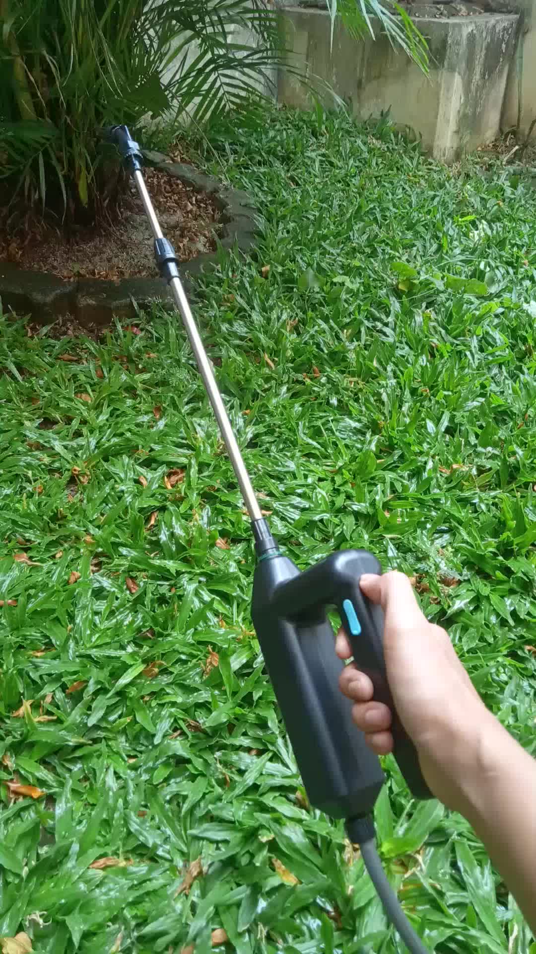 Semprotan Tanaman Hama Pertanian Portable Baterai 2000 mAh alat pertanian Sprayer Air Selang 5 Meter 3 Nozzle Pvc