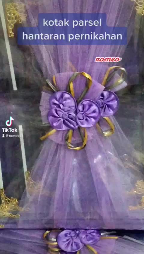 1 set isi 4 Box Kotak Seserahan Hantaran Pernikahan Mika Plus Bunga Hias Flowers