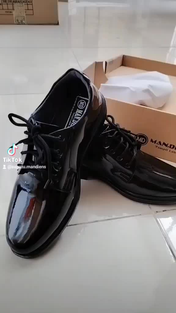 MANDIENS - Sepatu PDH Pendek 01 Round Toe Shoes  - Sepatu Kerja Pria Pantofel Black Hitam Kilap antiselip size 39 - 46