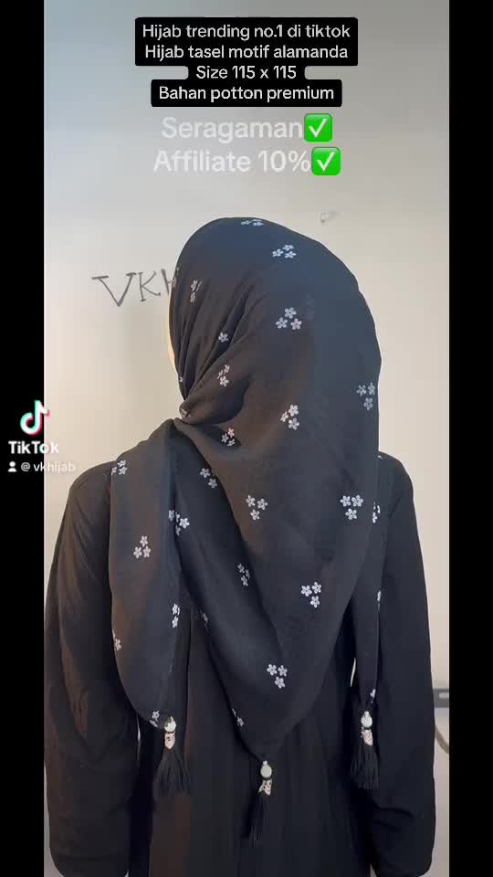 hijab square segi empat tasel motif bunga bintang Size 115 x 115 Kerudung Muslim Cantik