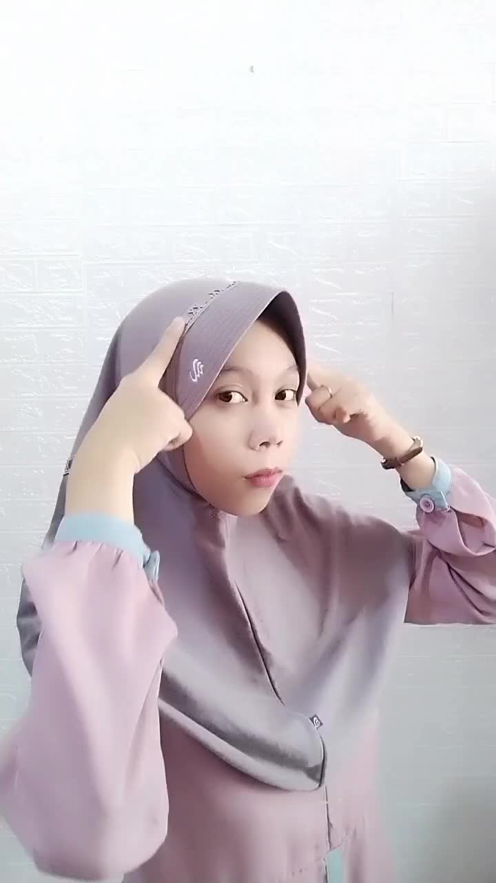Kerudung Rabbani Hemy Serut Atas warna Jilbab Panjang Instan Renda