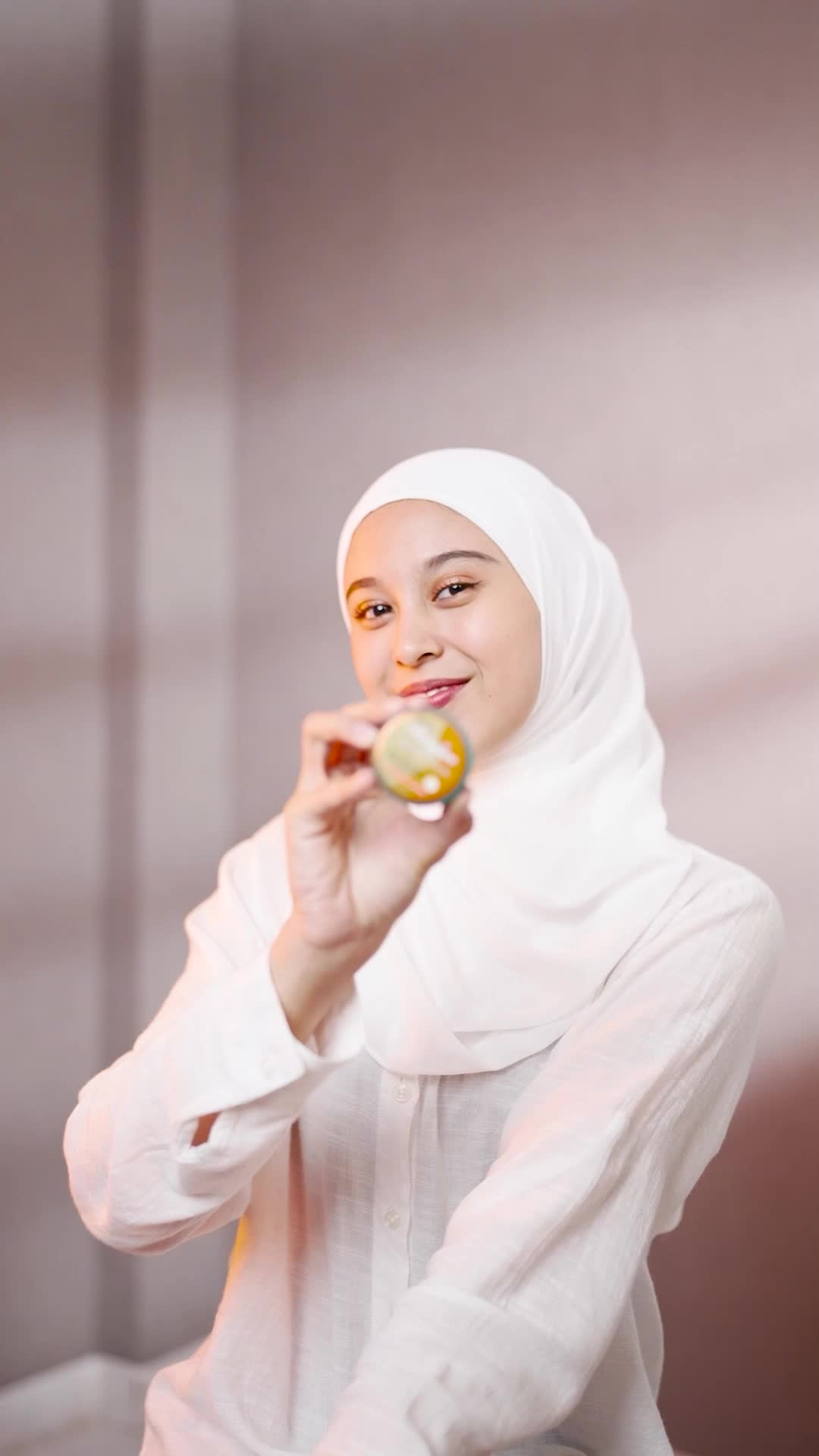 RDL Sunblock Cream SPF 15 Sunscreen Wajah UVA UVB Sun Protection Semua Jenis Kulit Muka Facial Perawatan Vitamin