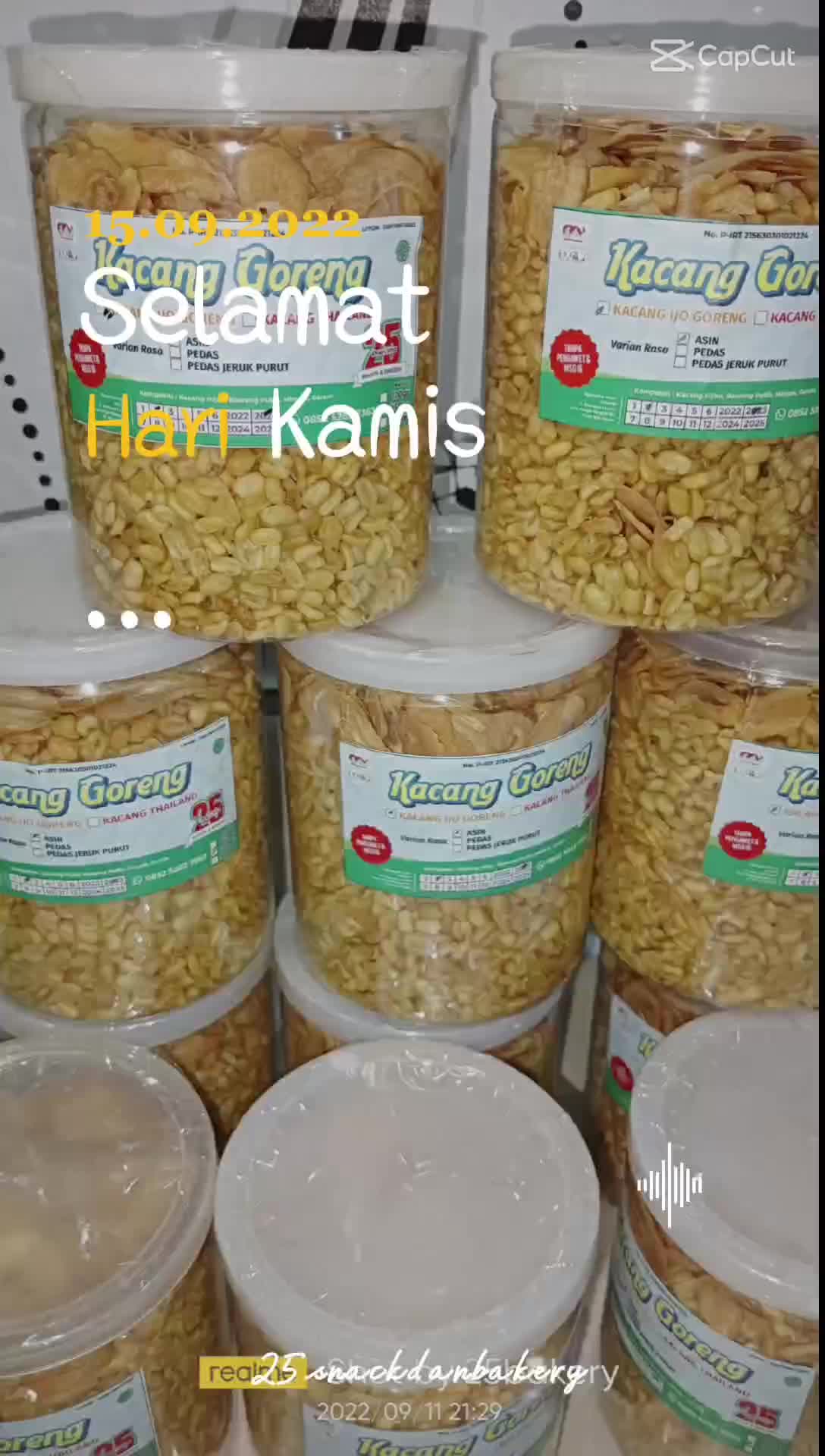 kacang hijau goreng kemasan toples