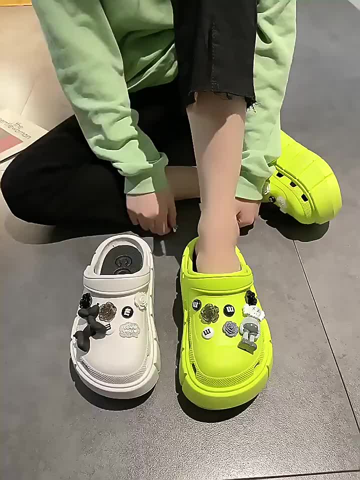 Inaso Sandal Wanita Terbaru Sandal Pantai Gemas Wanita Sandal Karakter Slip on Anti Licin dan Modis HSN117
