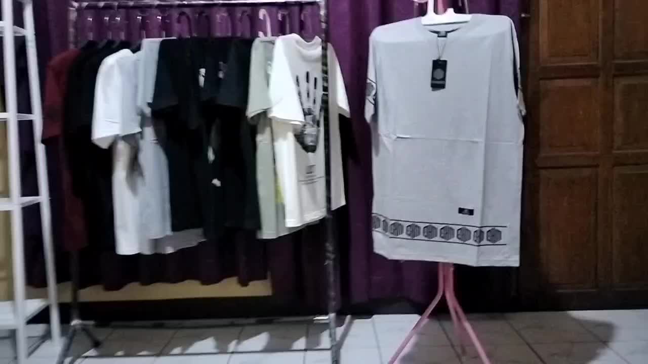 BAJU KAOS DISTRO ORIGINAL GHAMO/BAJU KAOS DISTRO LENGAN PENDEK PRIA-WANITA ( UNISEX )