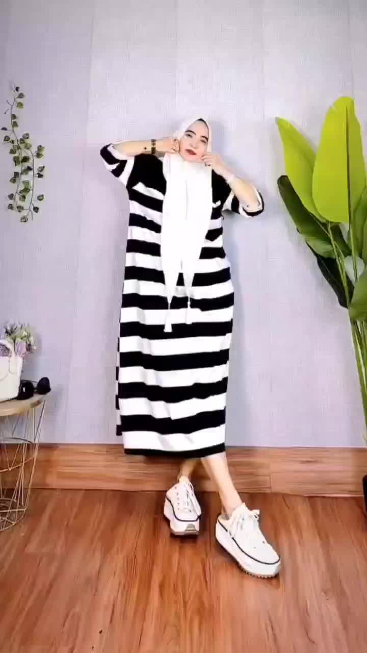 Gamis Strip New Salur Kaos kombad 20s by jevanigamis