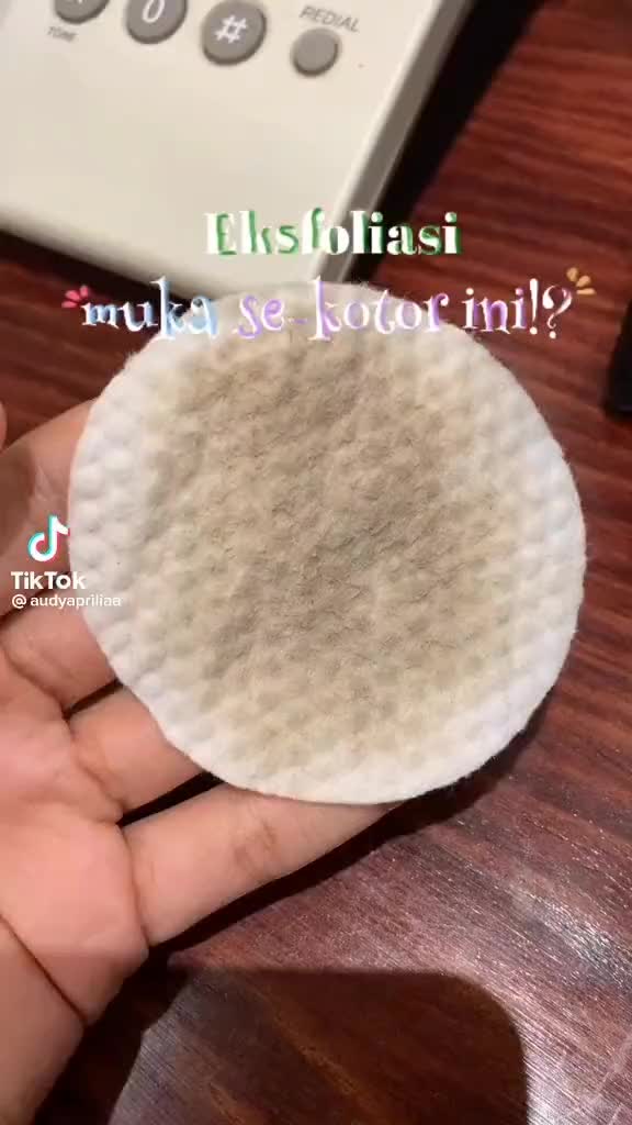 NPURE CICA CLEAR PAD SACHET ISI 5pcs Exfoliating Wajah Berjerawat