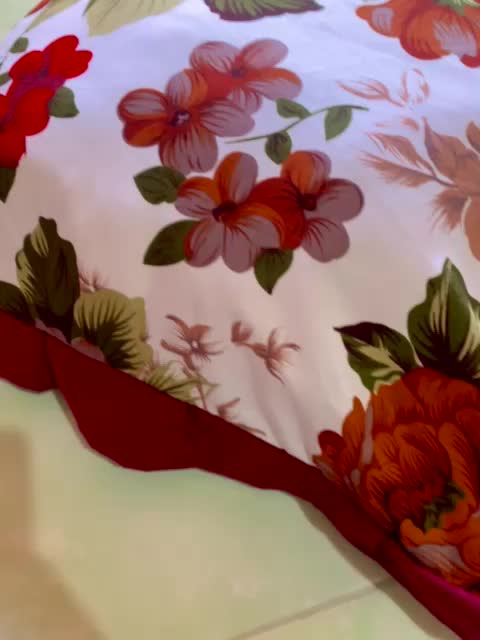 Sarung bantal rumbai resleting bagus