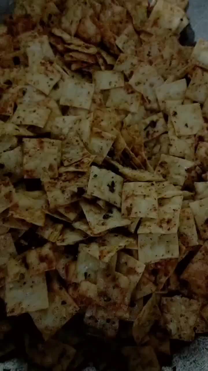 1 kg PANGSIT  SULTAN PEDAS DAUN JERUK Keripik Food Snacks Kripik snack murah Cemilan Camilan Crispy Makanan
