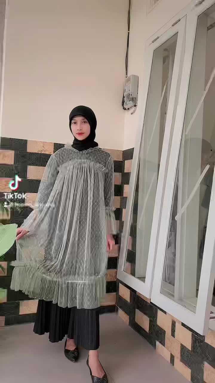 Outer Tile Dot (Pakai Pita) // Aurelia Tunik Dot Polka Dot