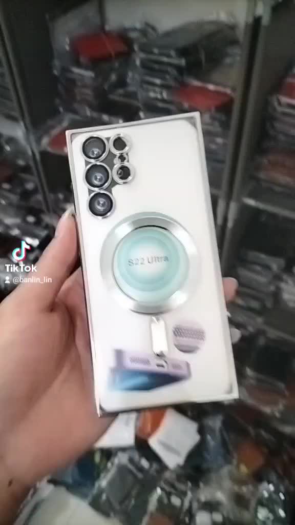Casing For Samsung galaxy S24 FE / S23 FE / S21 FE S22 Ultra / S24 S23 Ultra / S21 Ultra / S23 plus / S22 Plus / S21 Plus / S21 FE / S23 / S22 / S21 / Note 20 Ultra / Note 10 Plus / S20 Ultra / S20 Plus Soft Casing MagSafe wireless  sarung cover Silikon