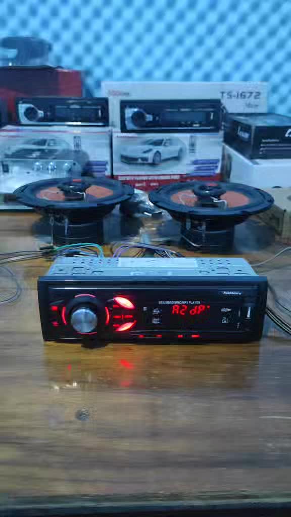 Tape S211L Stereo Bluetooth singgle din RCA ,USB ,sd card ,FM radio universal 12 volt Car Kabel Remot paketaudio mobil
