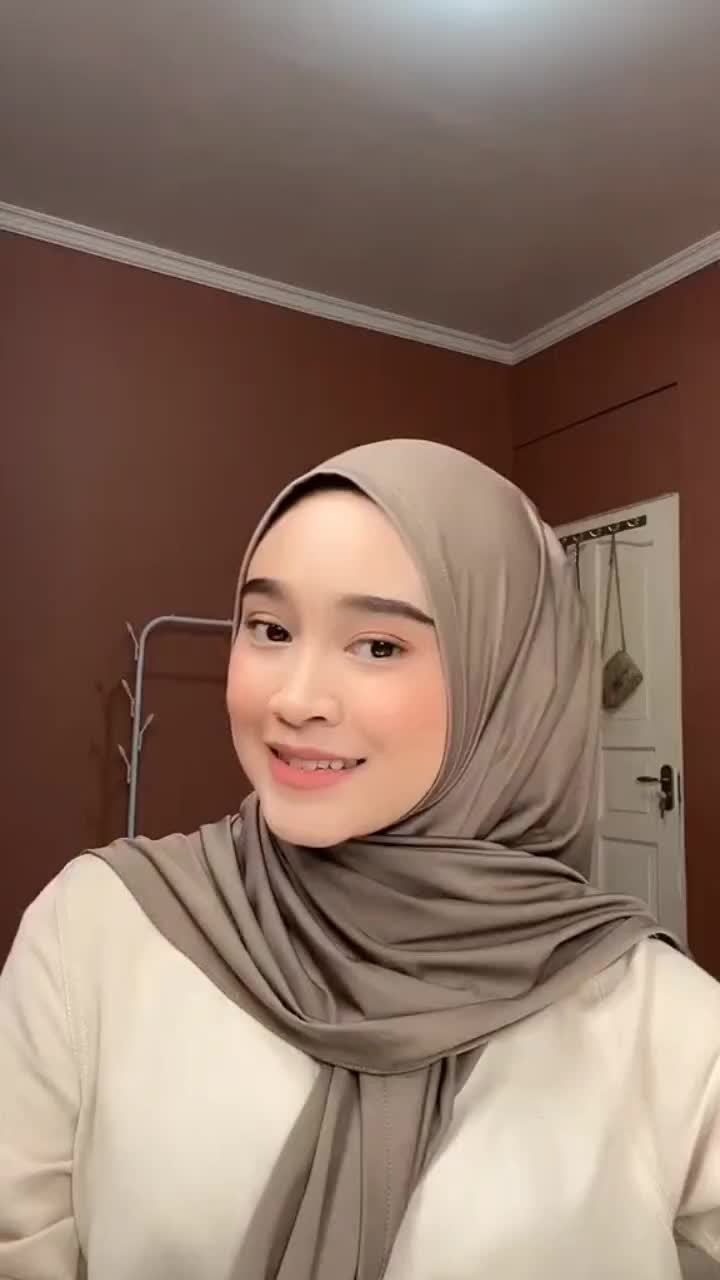 ZIYA Segitiga Instan Oval Jersey Jilbab Kerudung Muslim
