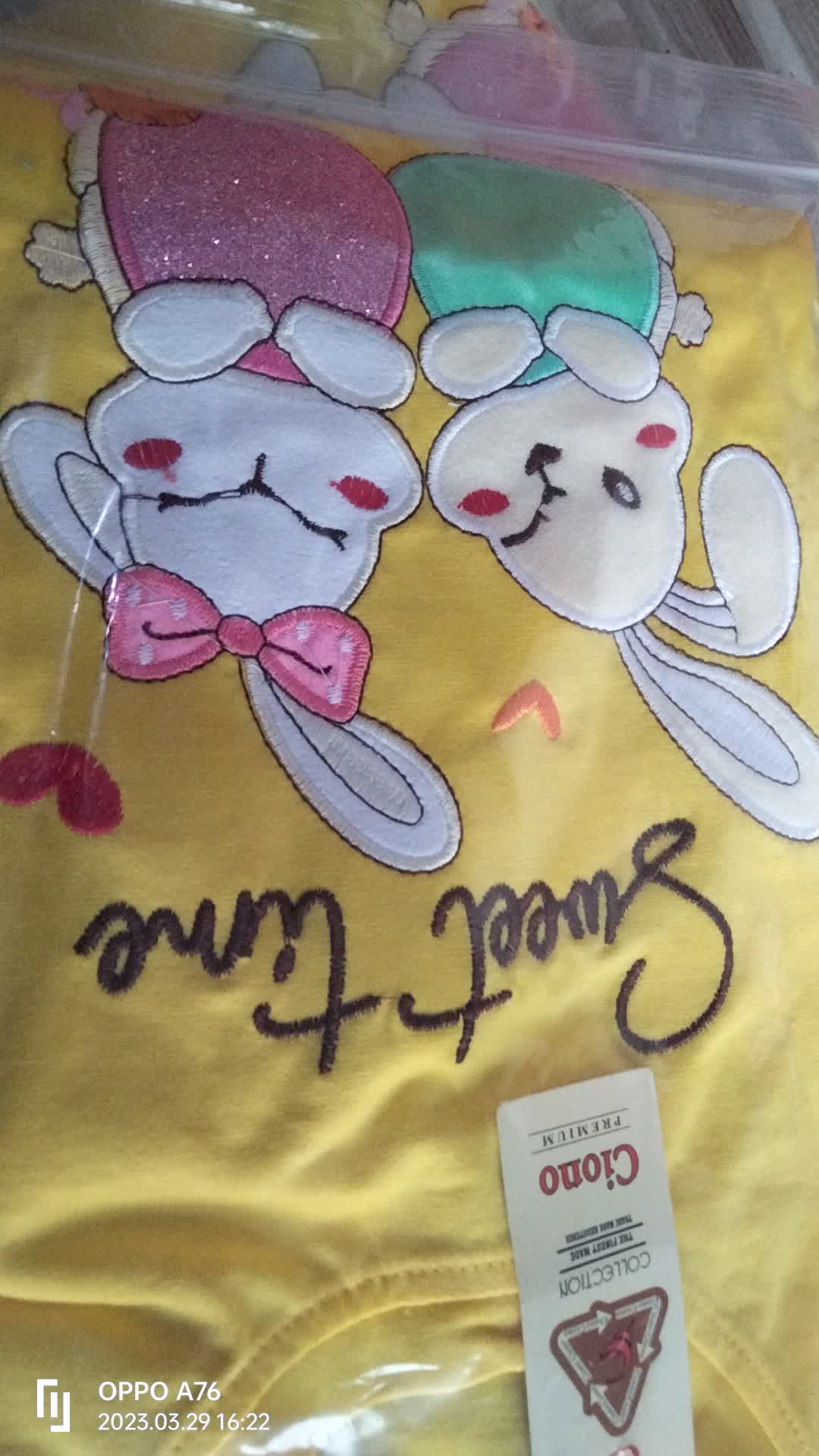 Plastik KLIP Tanpa Plong Ziplock 20x30 ~ 25x35 ~ 30x40 [ 50 Lembar ] | Plastik ZipLock Packing Baju Sepatu Bening 20x30, 25x35, 30x40